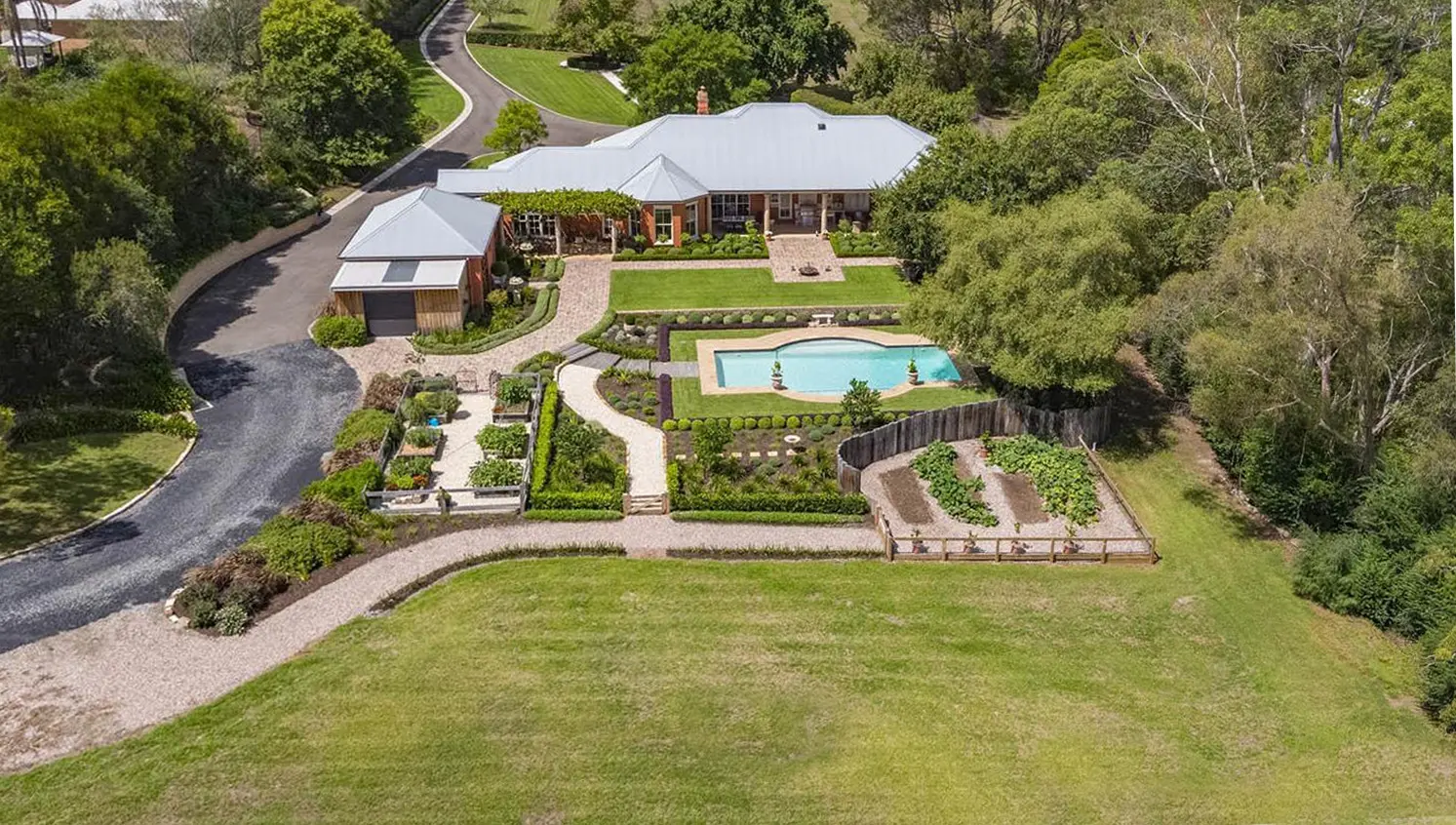 Architectural Landscaping: Dural Project 7