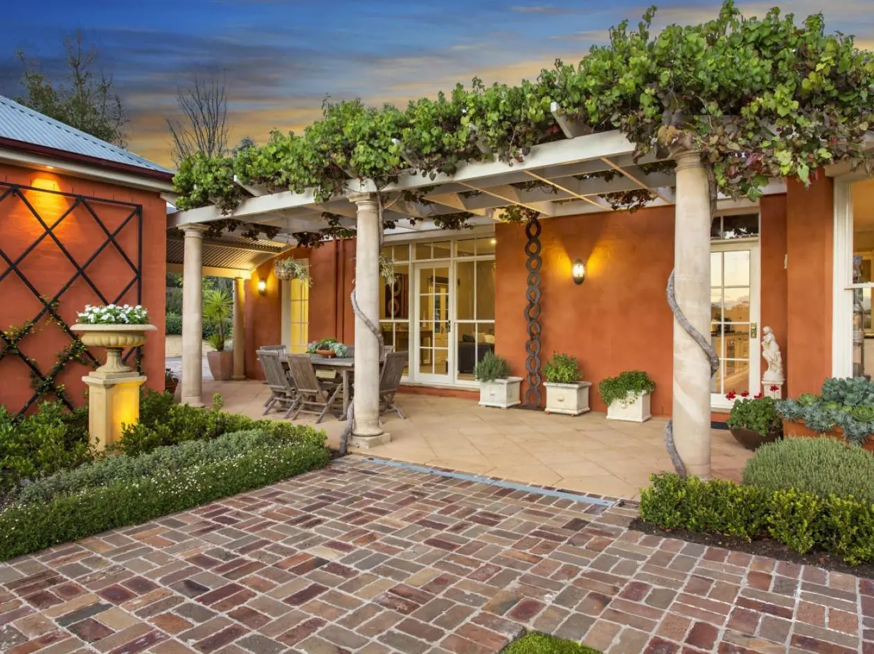 Architectural Landscaping: Dural Project 9